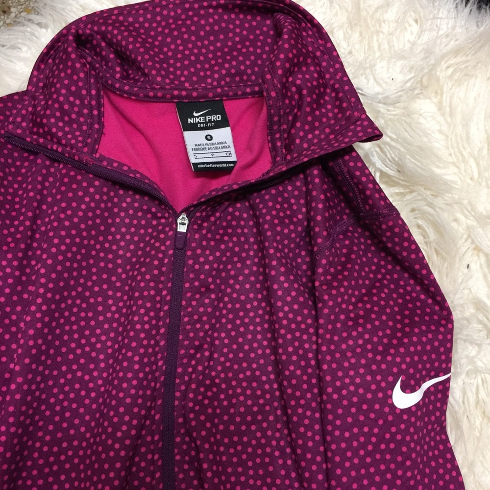 Nike pro pullover!